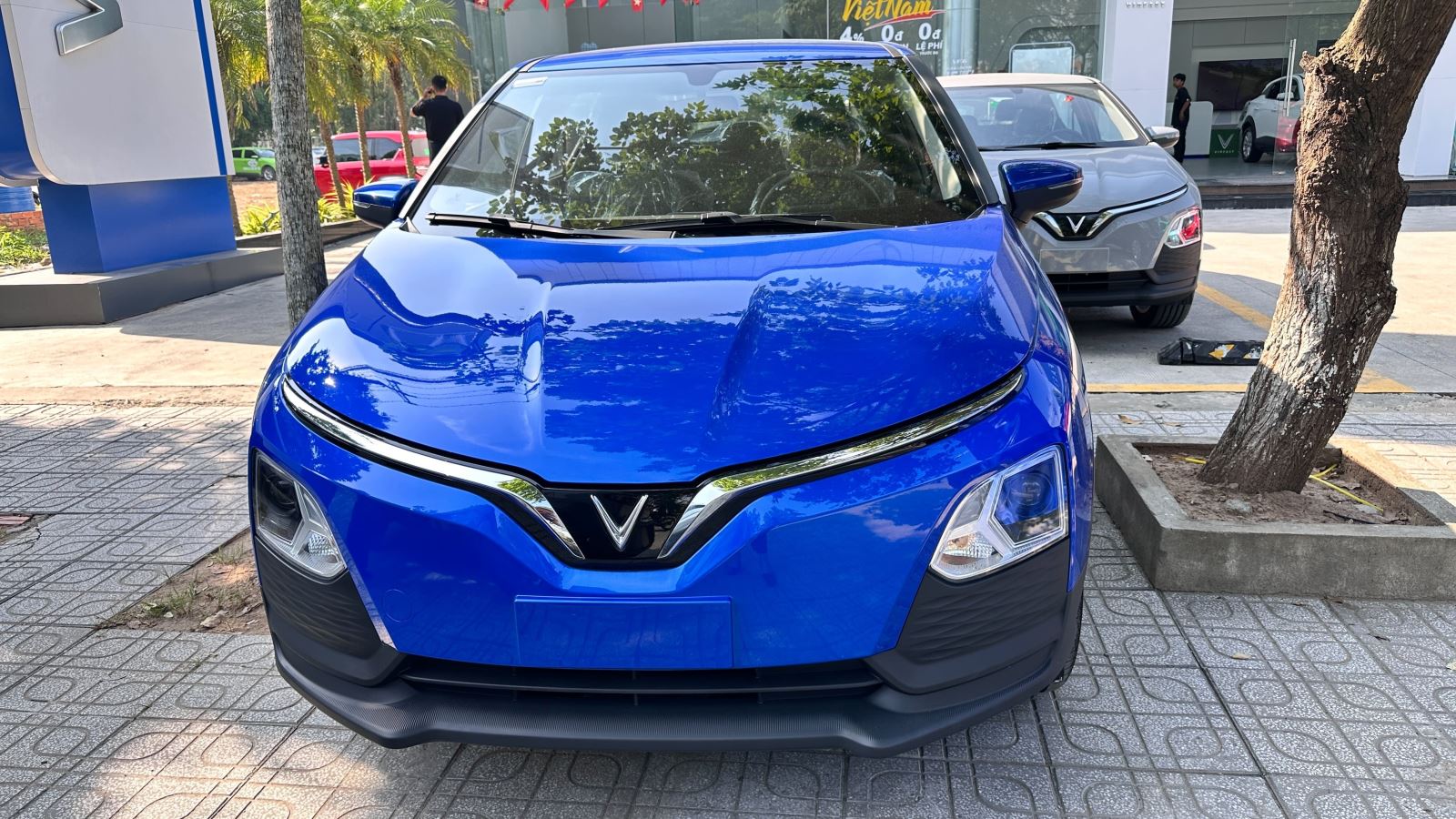 ngoai-that-xe-vf5-plus