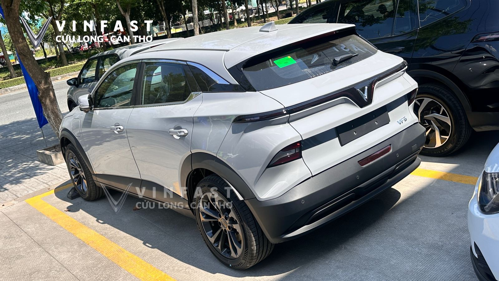 vf6plus-2026-mau-xam