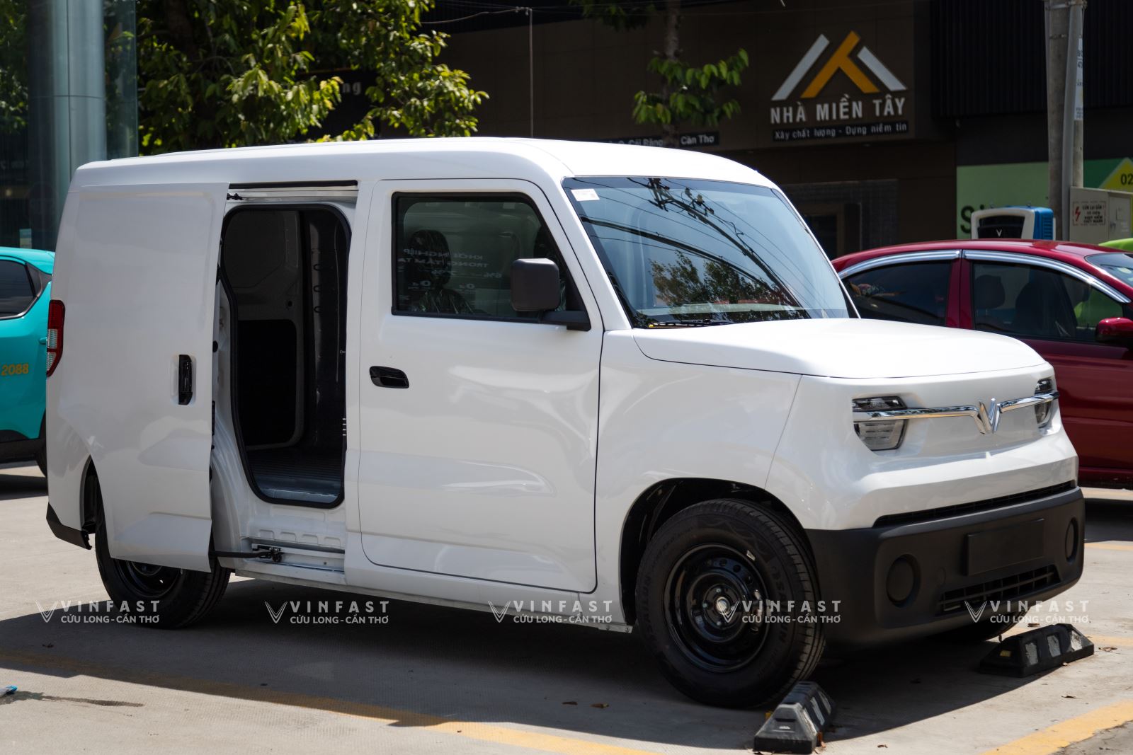 ecvan-cửa trượt