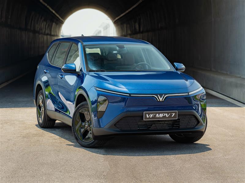 MPV 7 VinFast – Tại VinFast Cửu Long Cần Thơ